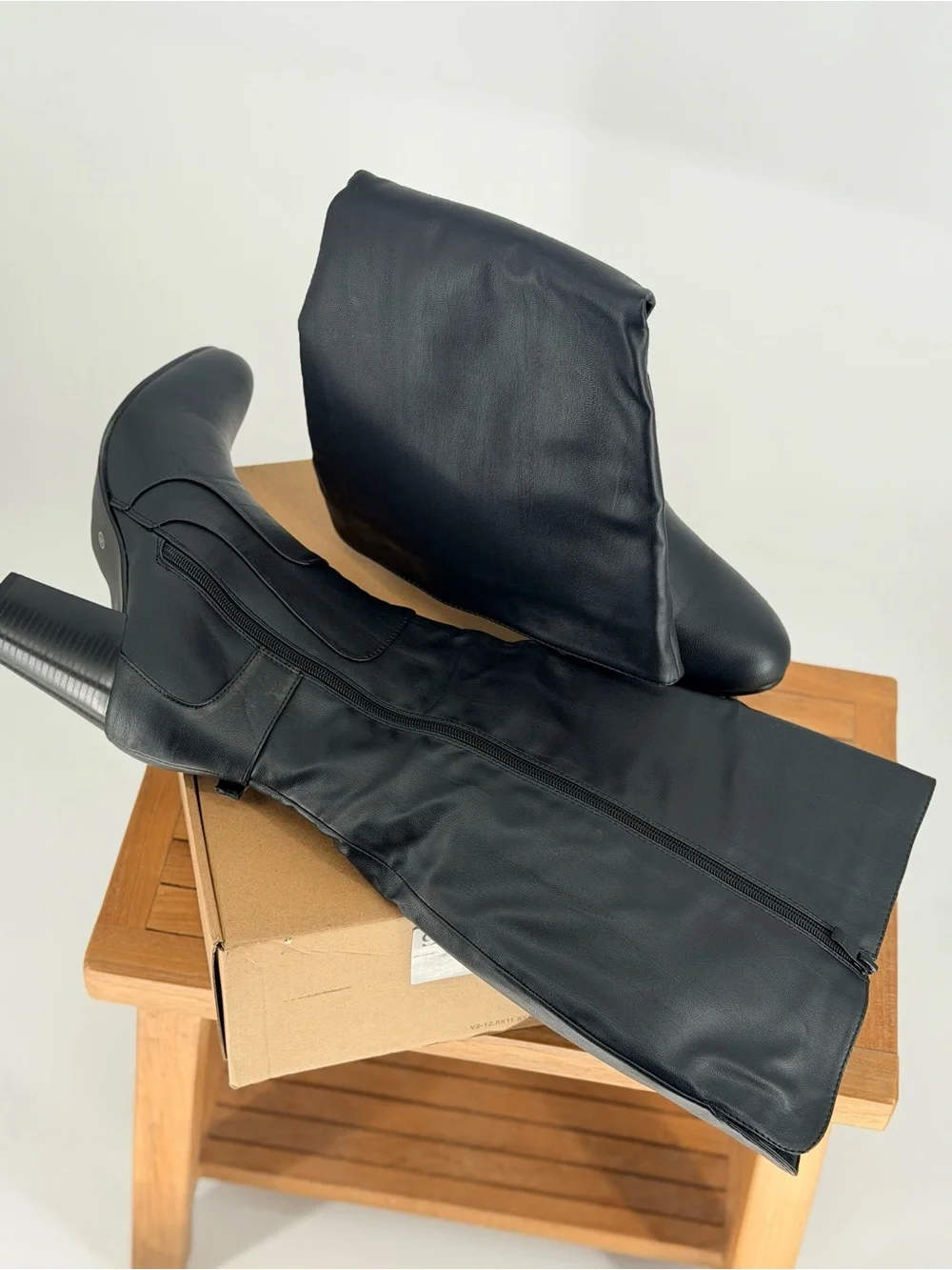 New Journee collection Women’s Black Over-the-Knee Heeled Boots size 9 1/2